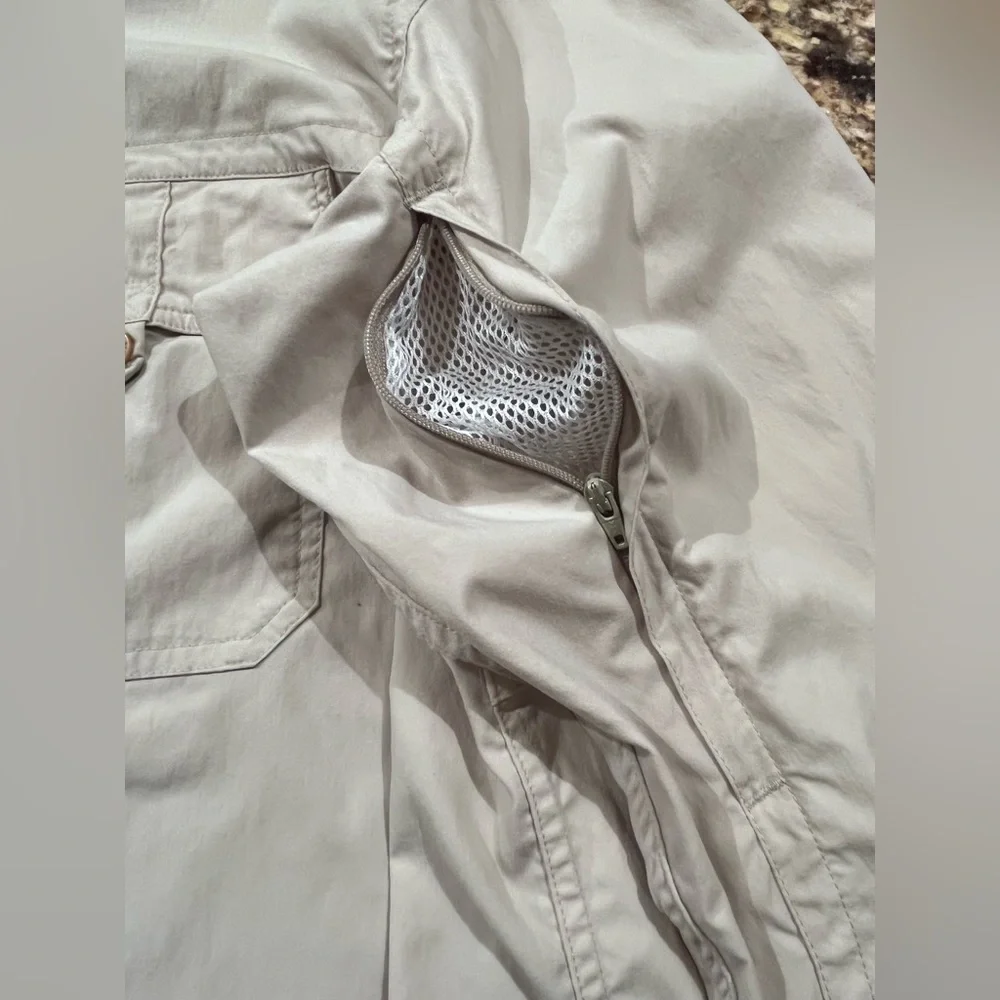 The North Face Men’s A/T Ventilation Outdoor Mesh Hiking Shirt